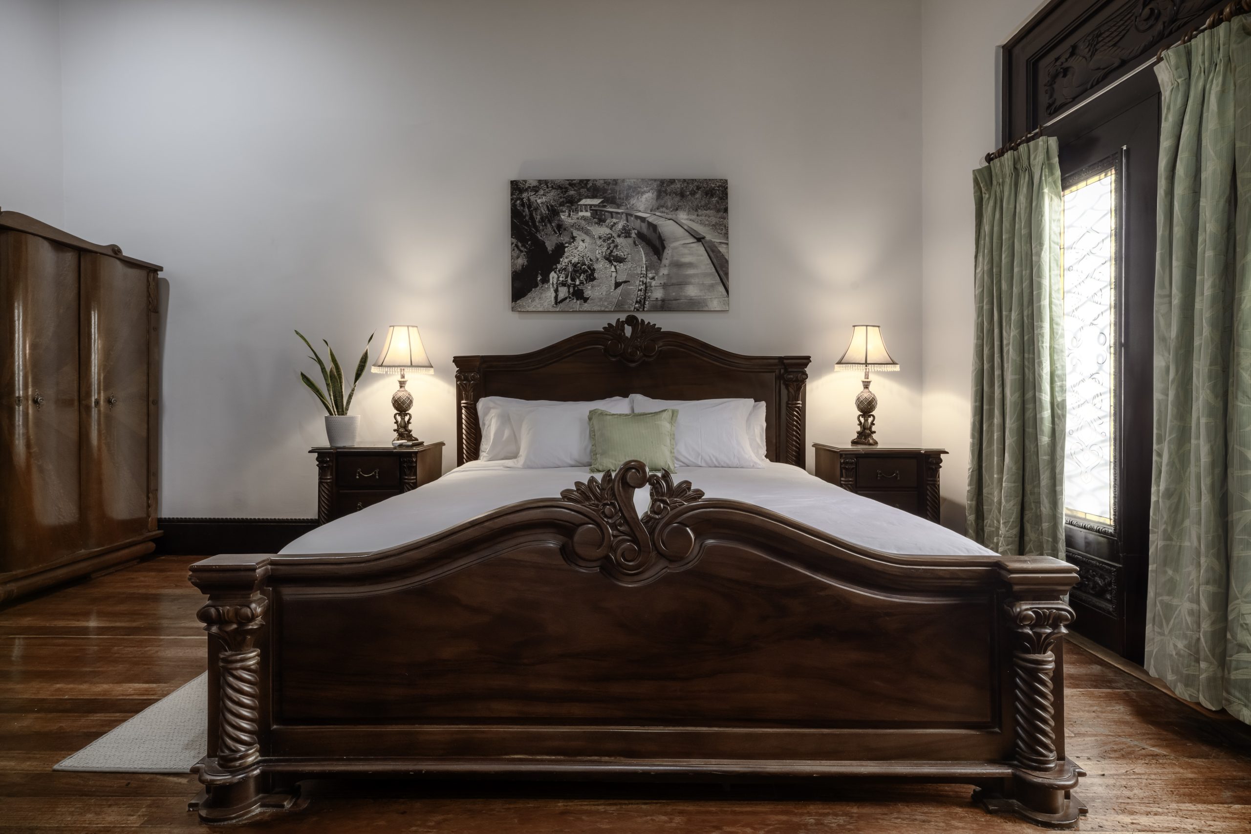One of the 13 rooms at Hotel Majestad exclusive mansion rental